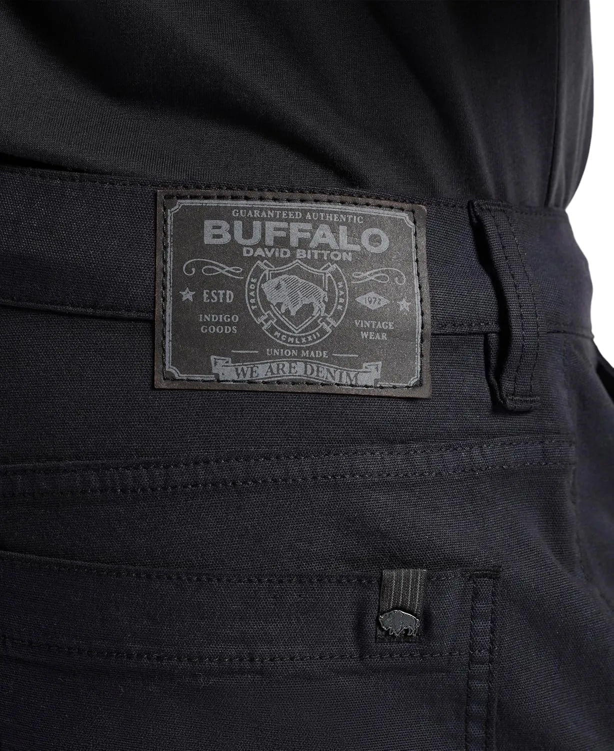 Buffalo David Bitton Men's Non Denim Relaxed Straight Dean Carpenter Shorts