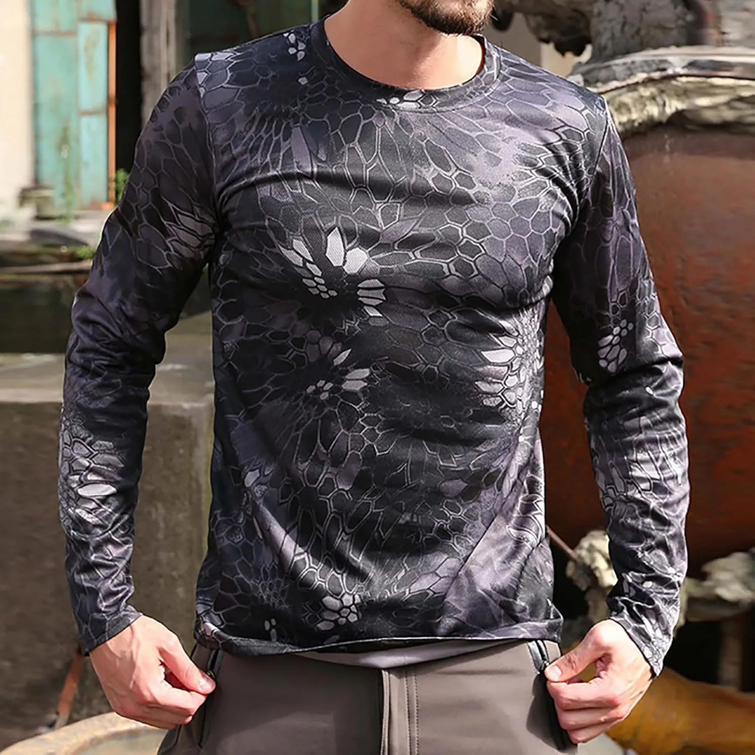 UV Shirts for Men Lightweight Camo Sun Protection Shirts UPF 50   Long Sleeve Outdoor T-Shirts Crewneck Quick Dry Tees