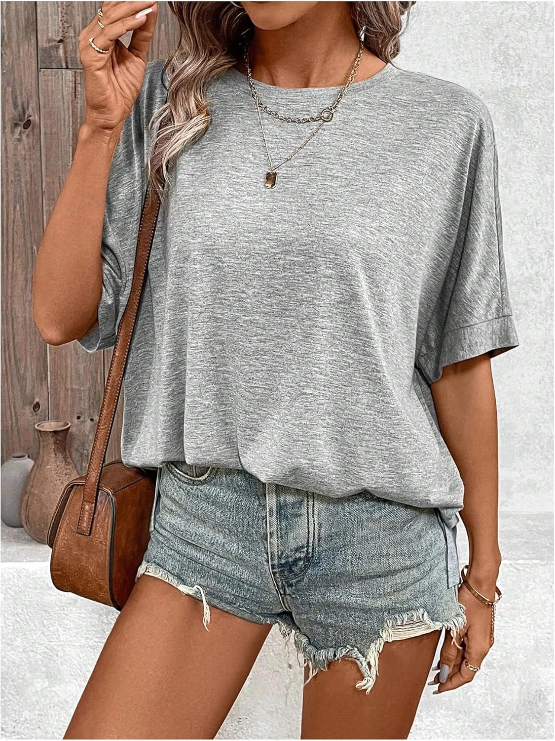 Women's Summer Tee Tops Oversized Short Sleeve Crewneck Tee Shirt Casual Loose Tunic Tops Trendy
